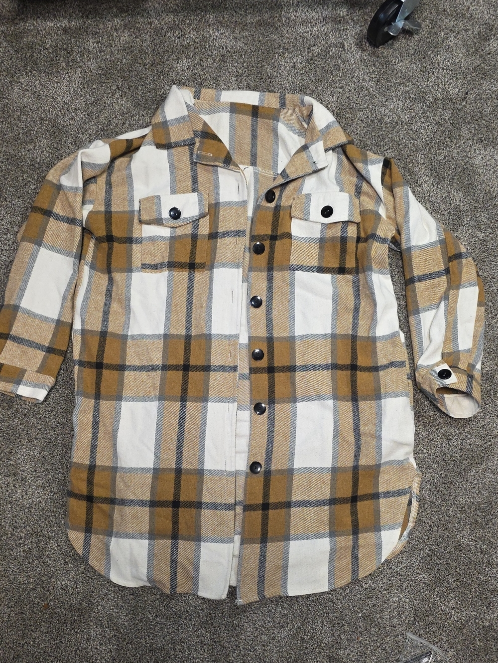 Women's Plaid Button-Up Shacket  Cream, Tan & Black